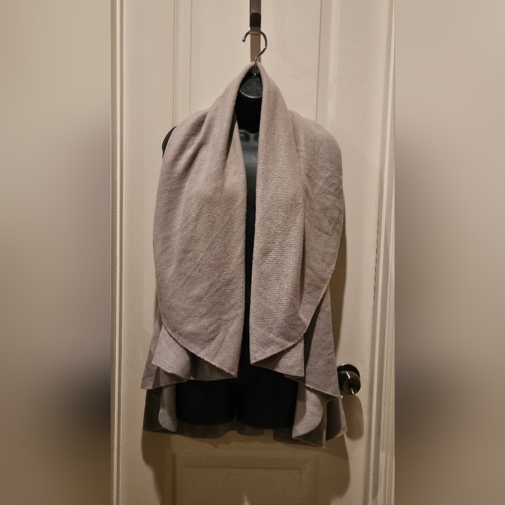 Look shawl wrap vest